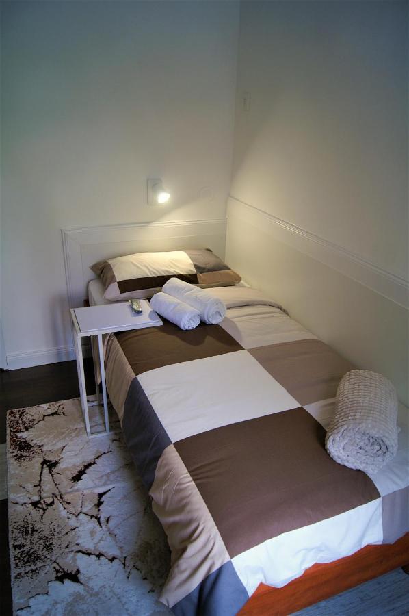 Sea Flower Apartment Rijeka Eksteriør billede