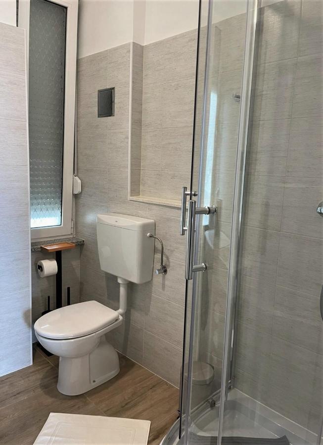 Sea Flower Apartment Rijeka Eksteriør billede