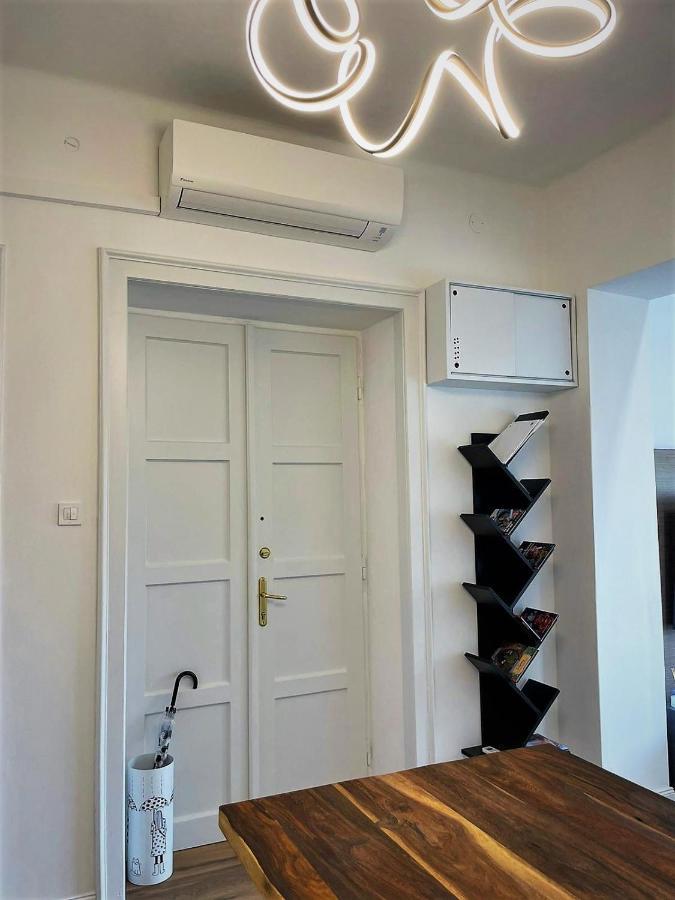 Sea Flower Apartment Rijeka Eksteriør billede