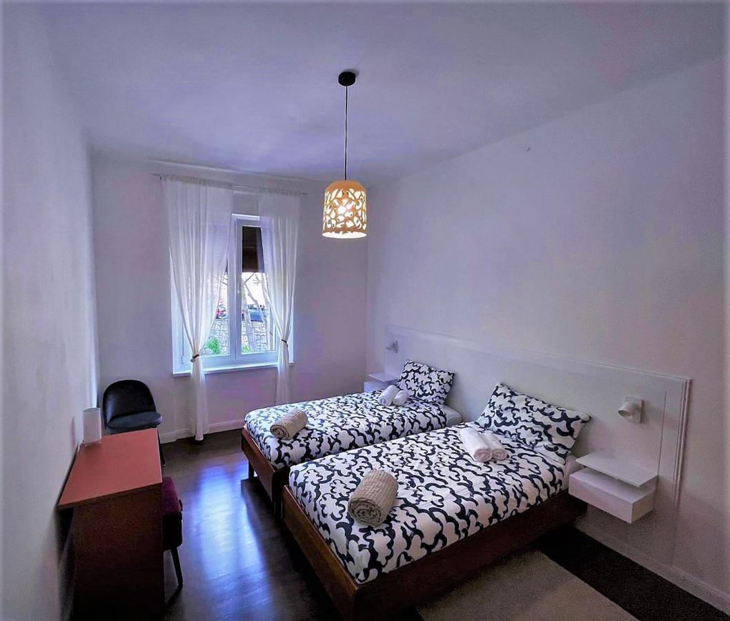 Sea Flower Apartment Rijeka Eksteriør billede
